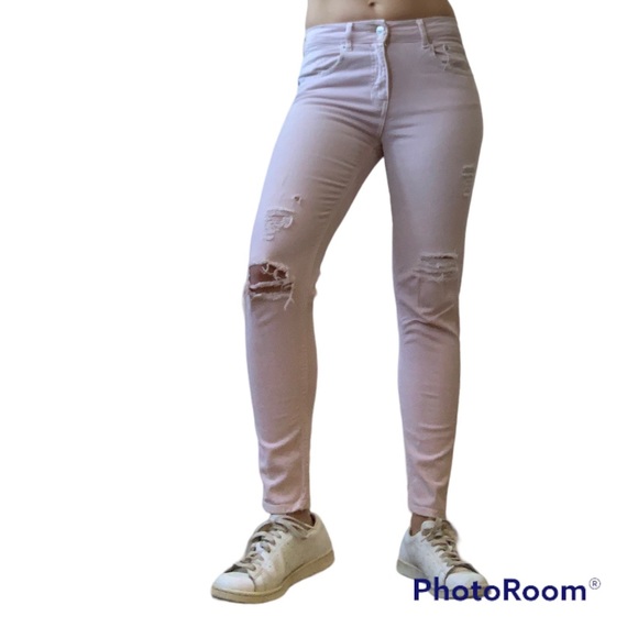 Light Pink distressed Jeans - Picture 3 of 15